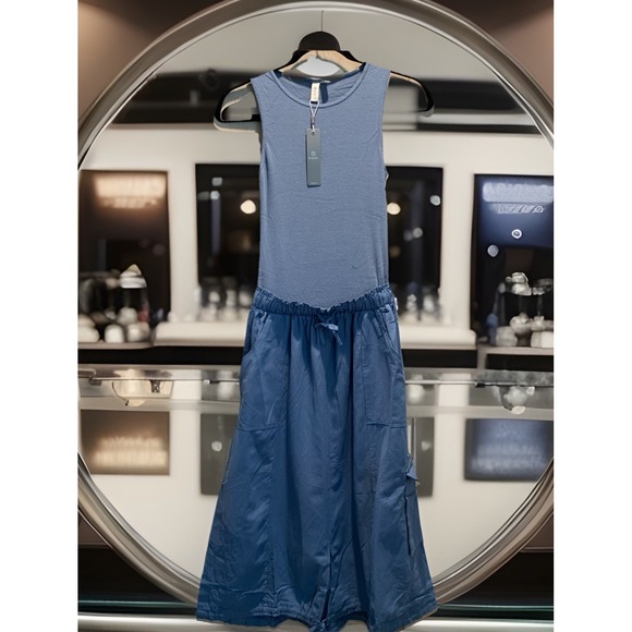 Tractr Dresses & Skirts - Tractr Ribbed Sleeveless Cargo Dress Pockets Drawstring Hemline Blue Size S NWT